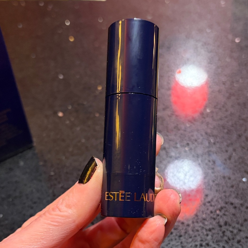 Estee Lauder Blush Stick- brand new! - Picture 3 of 4